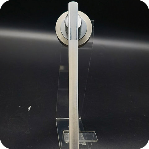 المقابض MWK 04